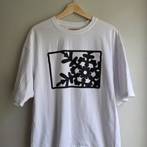 FROSTWEAR Monami Frost White Graphic Short Sleeve Tee